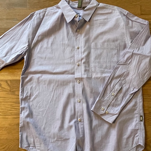 Stio Men’s Button Down Shirt Size Large